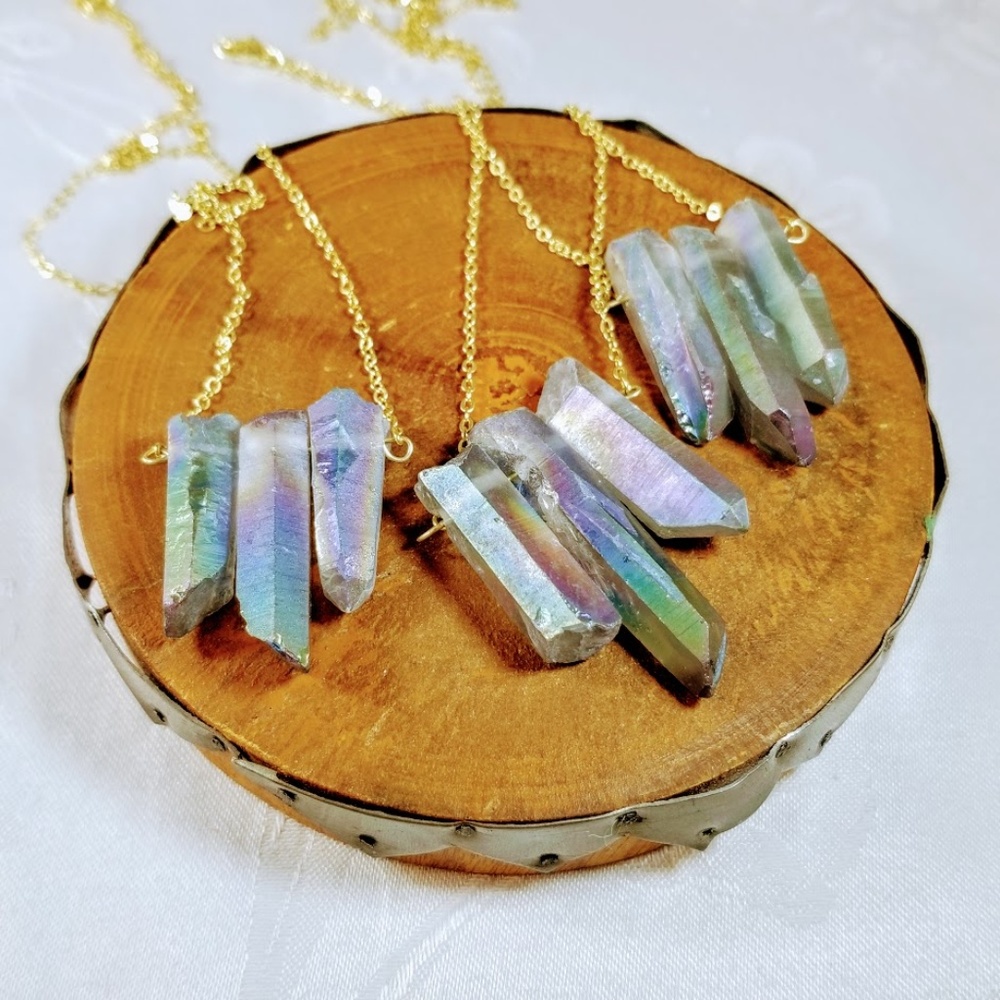 SALE! NWT Aura Angel Quartz Necklace 14K gold 20"